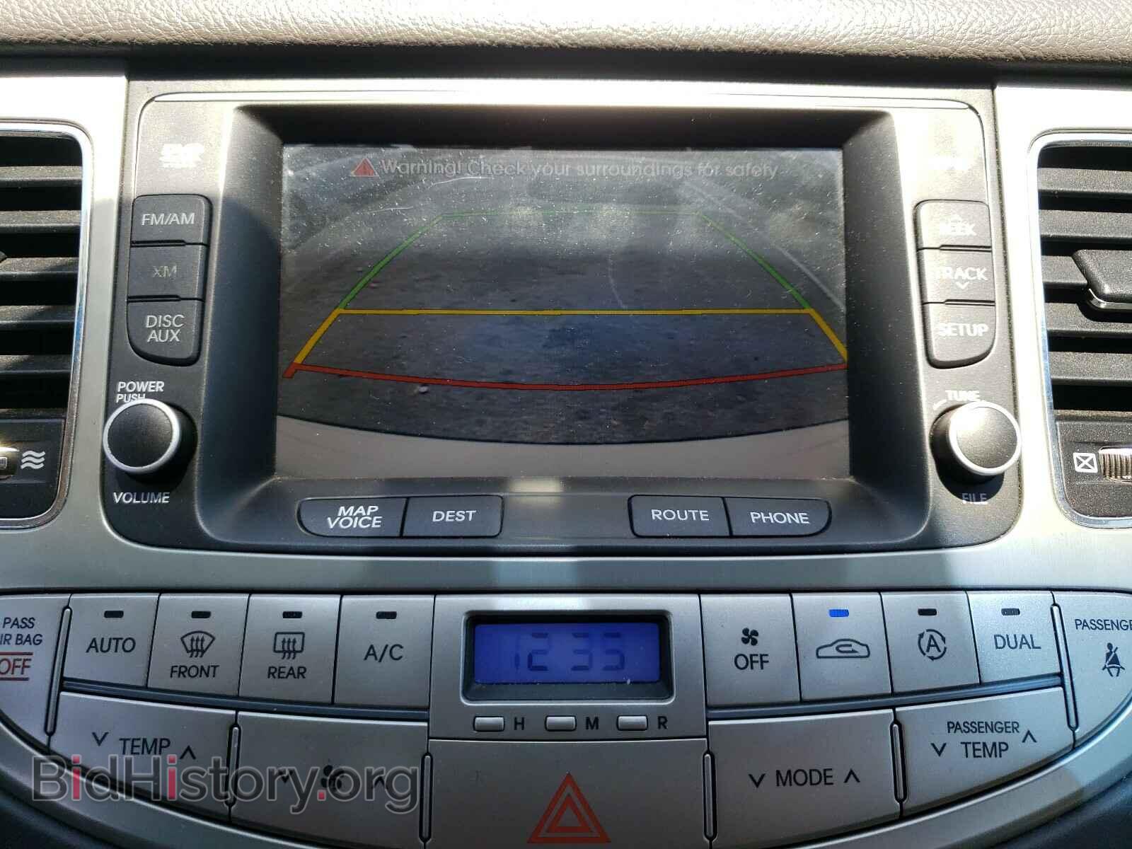 2011 HYUNDAI GENESIS - VIN: KMHGC4DE0BU136154 - Фото 9