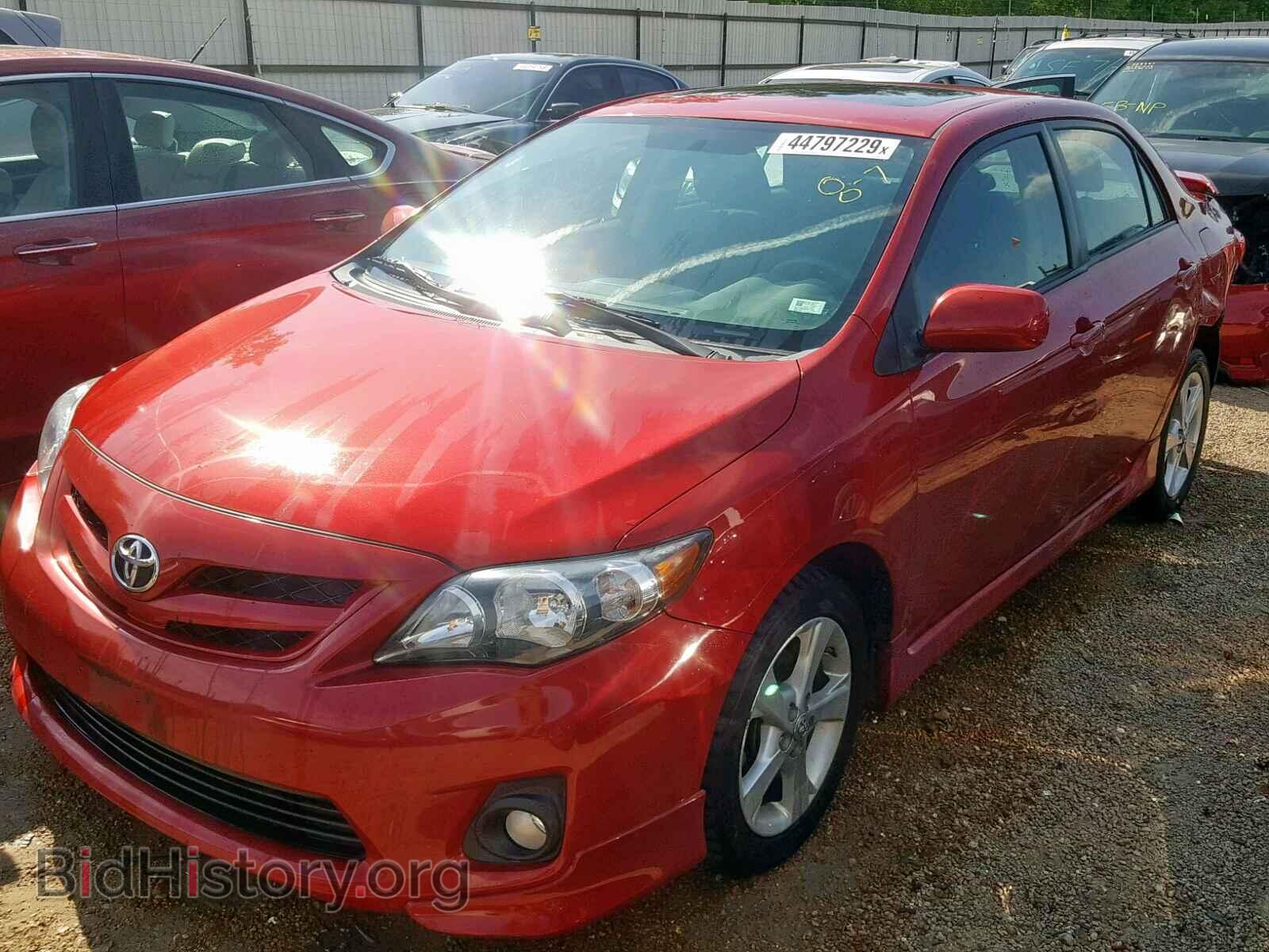 2011 TOYOTA COROLLA BA - VIN: 2T1BU4EE3BC748663 - Фото 2