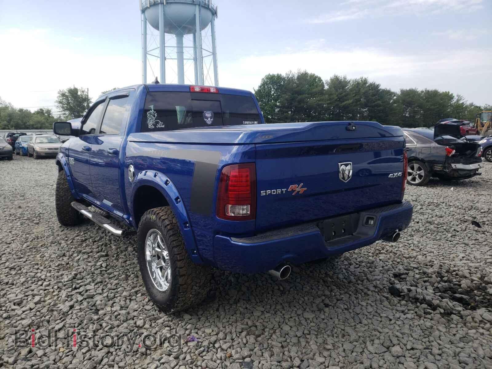 2015 RAM 1500 - VIN: 1C6RR7MT1FS728120 - Фото 3