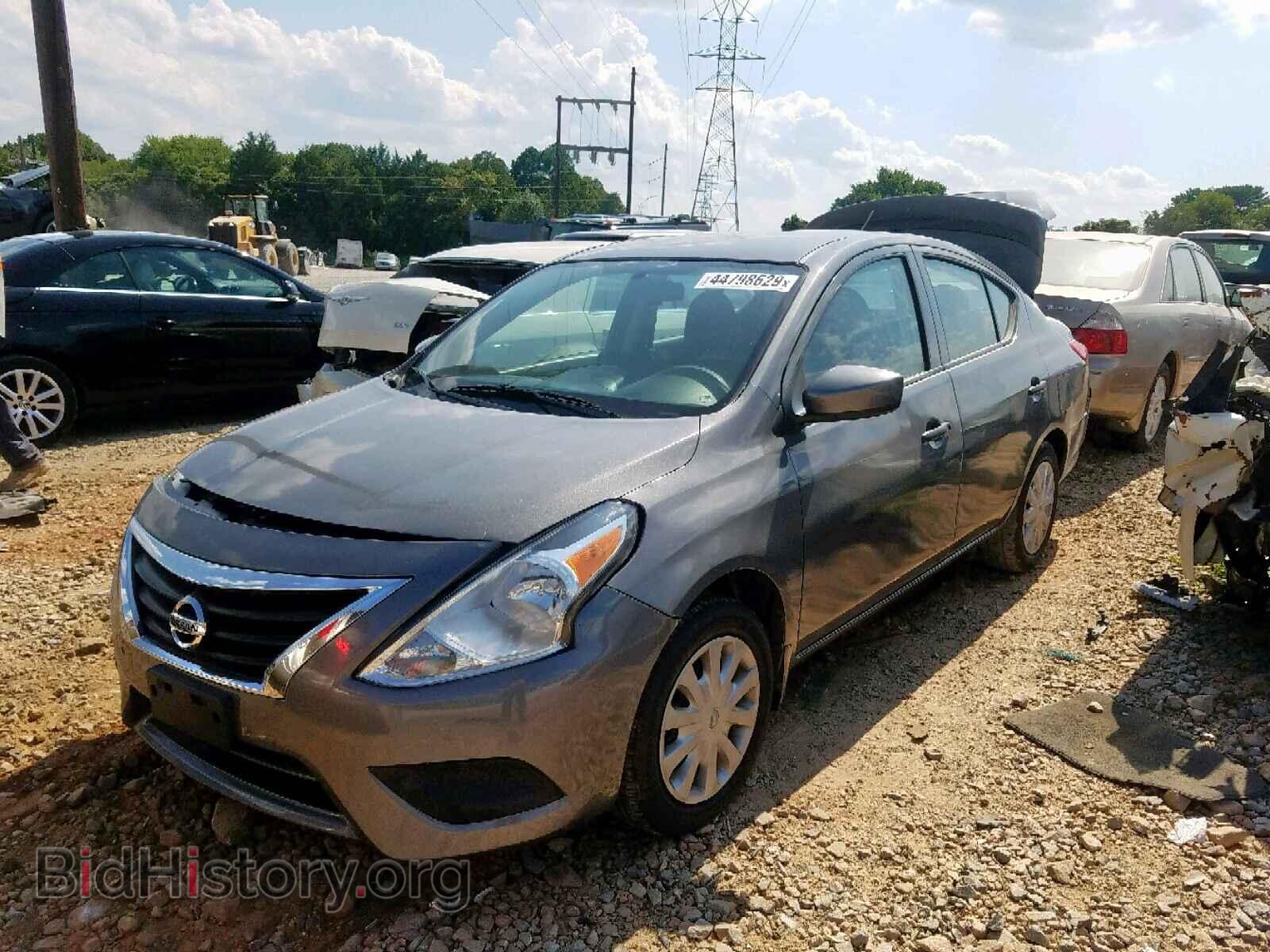 2017 NISSAN VERSA - VIN: 3N1CN7AP1HL825128 - Photo 2