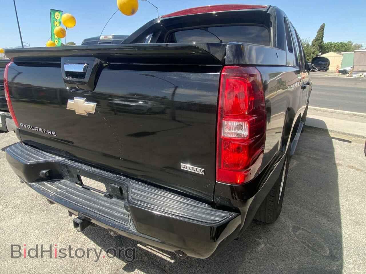 2011 CHEVROLET AVALANCHE - VIN: 3GNMCEE01BG361113 - Фото 4