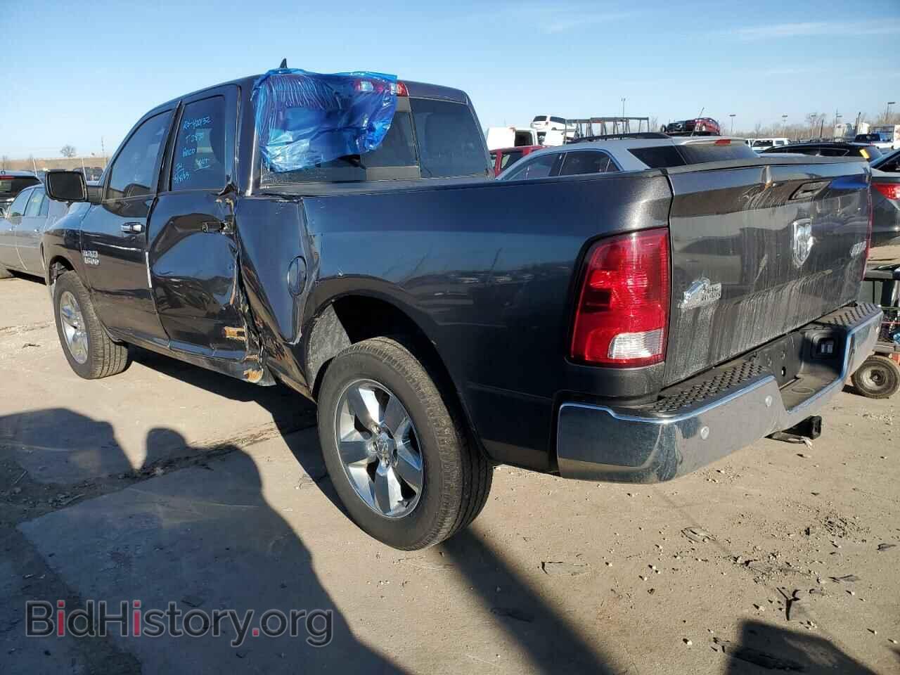 2018 RAM 1500 - VIN: 1C6RR7GG0JS218655 - Фото 2