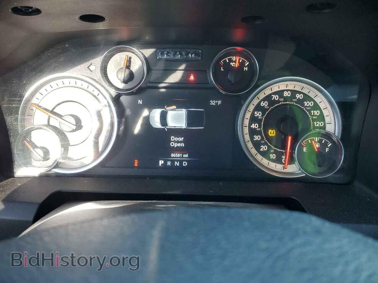 2018 RAM 1500 - VIN: 1C6RR7GG0JS218655 - Фото 9