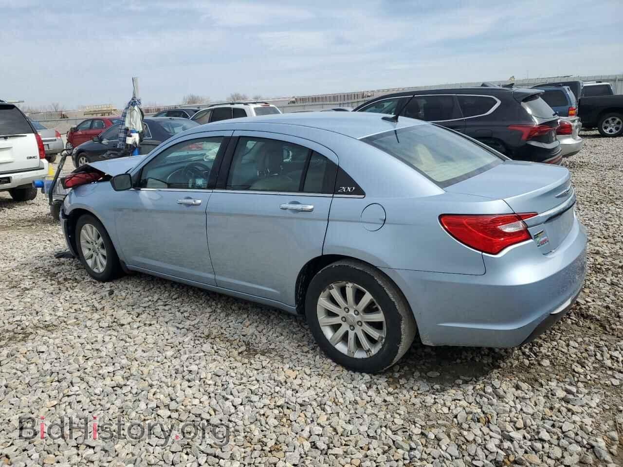 2013 CHRYSLER 200 - VIN: 1C3CCBCG3DN569303 - Фото 2