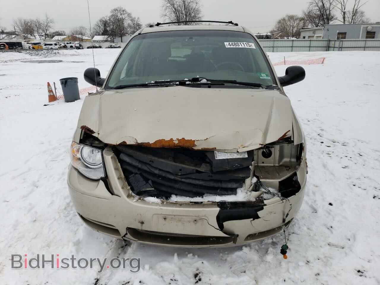 2006 CHRYSLER MINIVAN - VIN: 2A8GP54L96R647144 - Фото 5