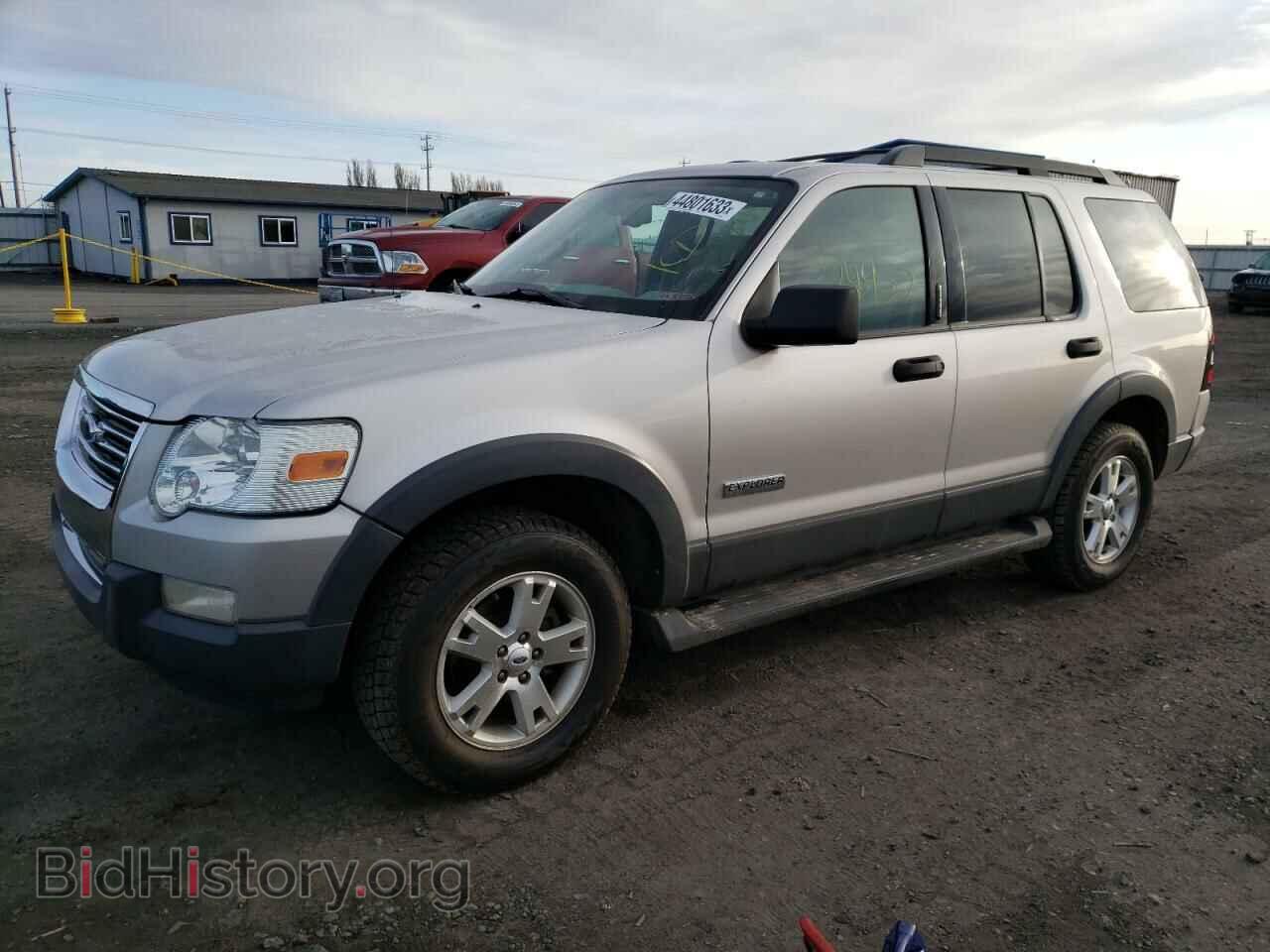 Фотография 1FMEU63846UA07593 - FORD EXPLORER 2006