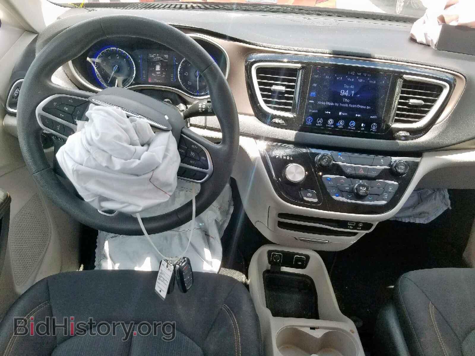 2017 CHRYSLER PACIFICA T - VIN: 2C4RC1DG1HR522505 - Photo 9
