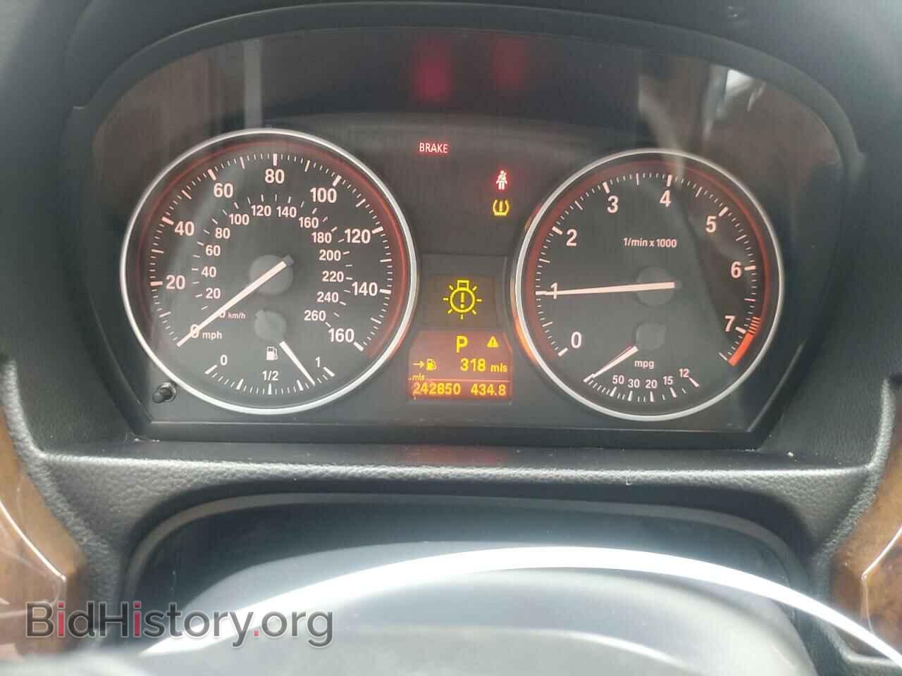 2009 BMW 3 SERIES - VIN: WBAPH77599NL82155 - Фото 9