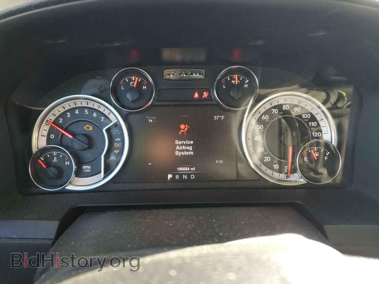 2018 RAM 1500 - VIN: 1C6RR7NT2JS238146 - Фото 9