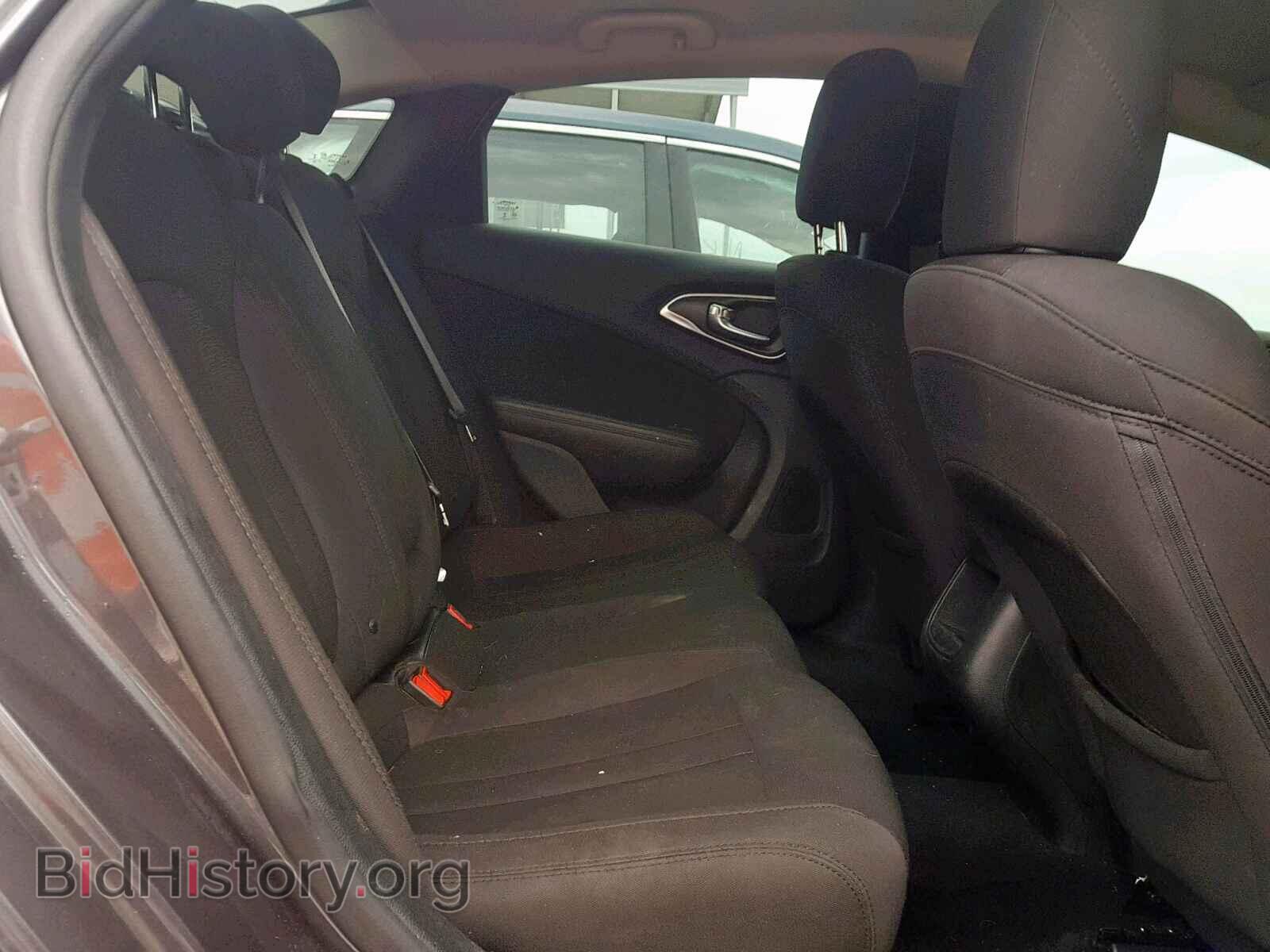 2016 CHRYSLER 200 - VIN: 1C3CCCAB8GN144273 - Photo 6