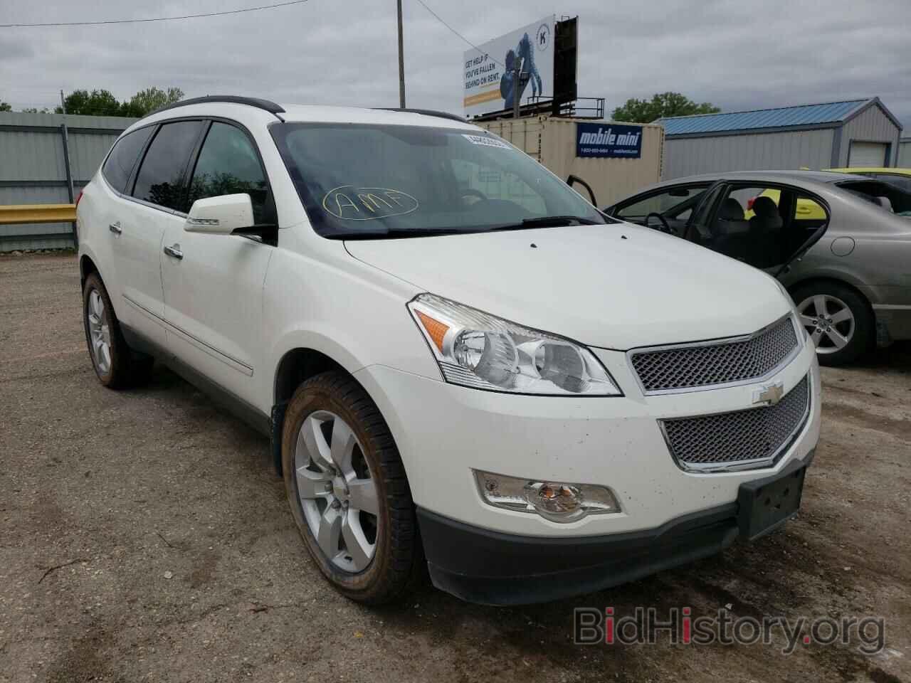 Фотография 1GNKVLED1CJ392273 - CHEVROLET TRAVERSE 2012