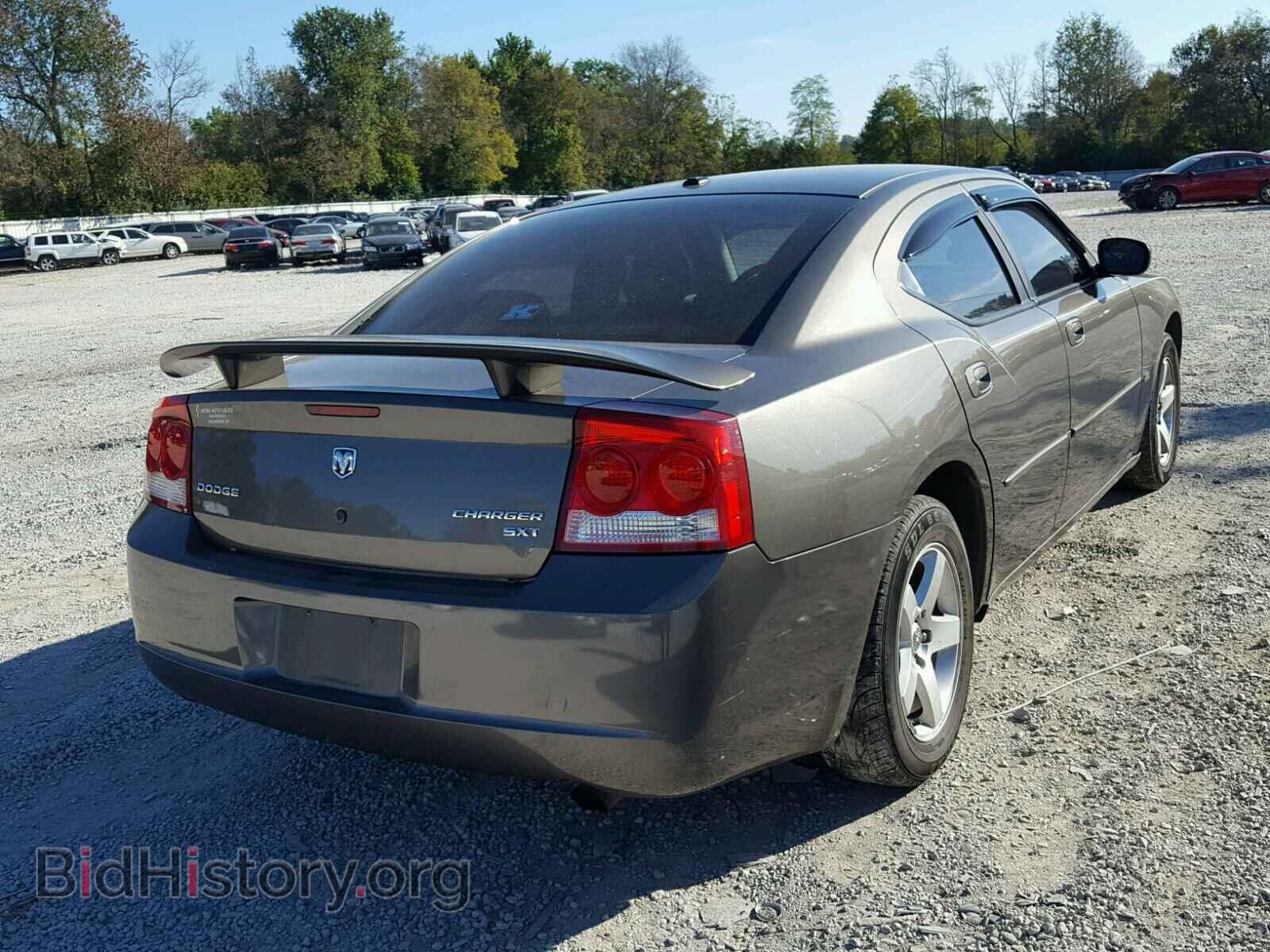 2010 DODGE CHARGER - VIN: 2B3CA3CV1AH168098 - Фото 4