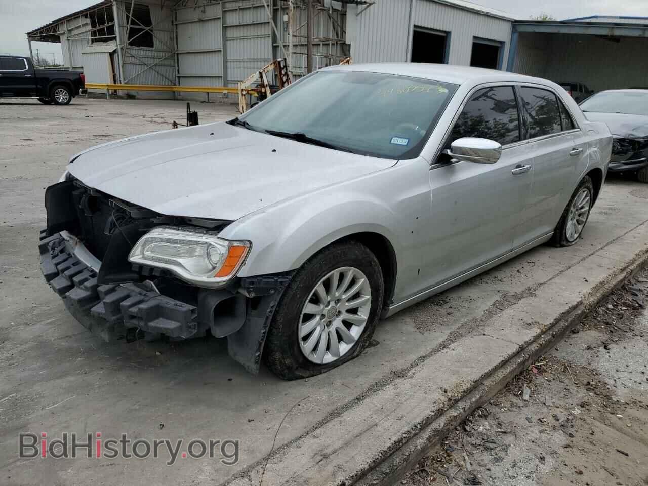 Фотография 2C3CCACG4CH308649 - CHRYSLER 300 2012