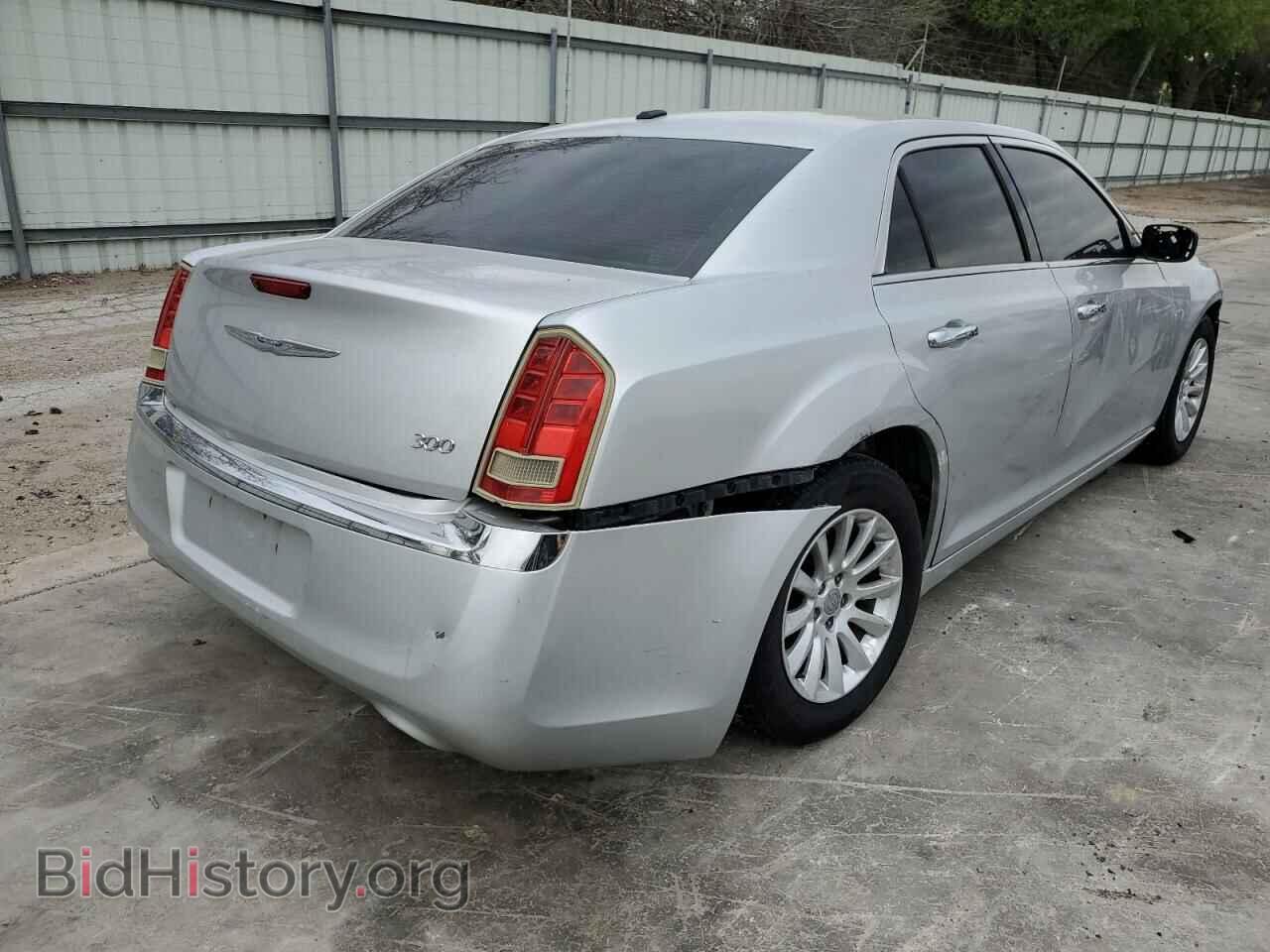 2012 CHRYSLER 300 - VIN: 2C3CCACG4CH308649 - Фото 3