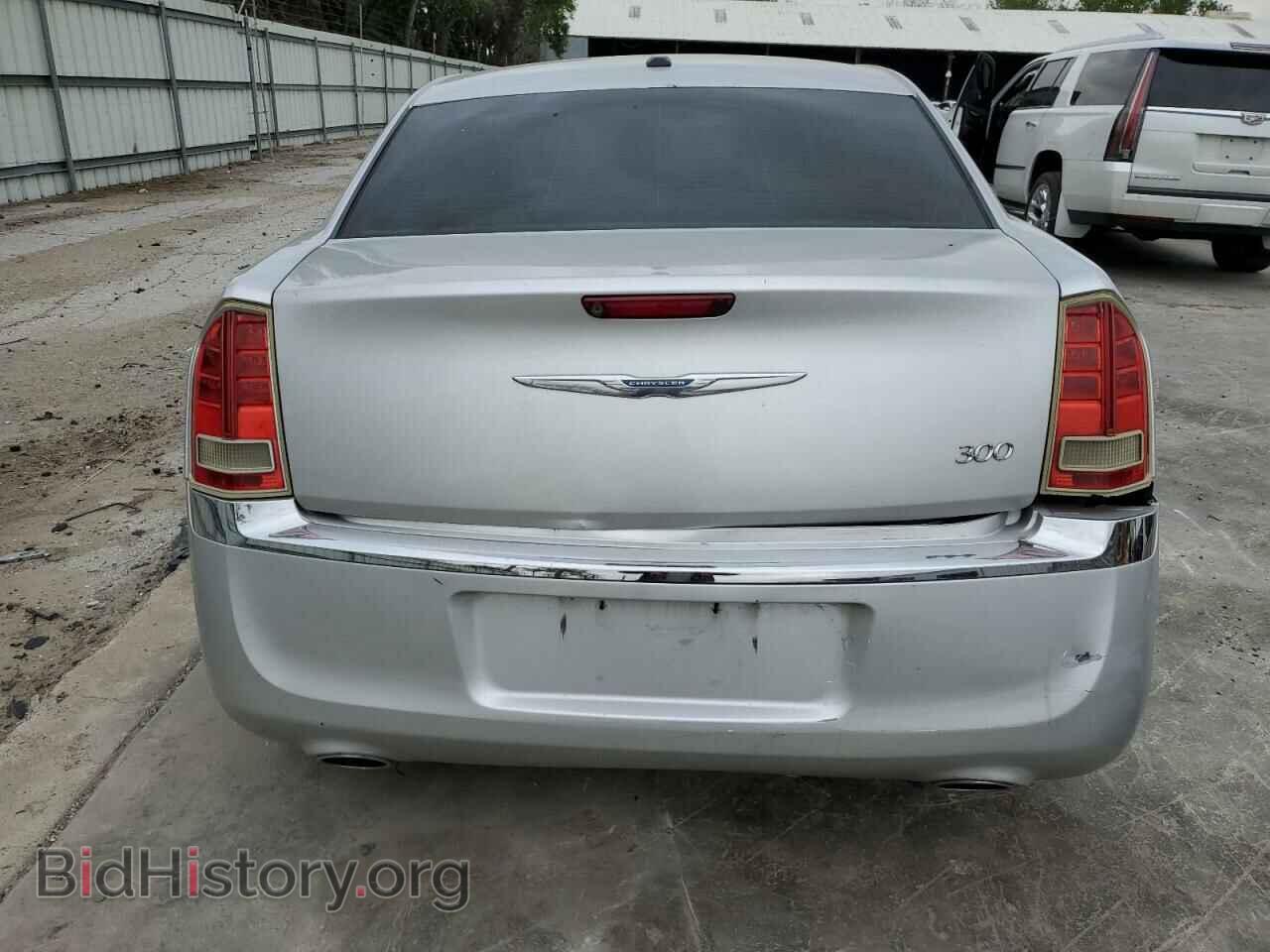 2012 CHRYSLER 300 - VIN: 2C3CCACG4CH308649 - Фото 6