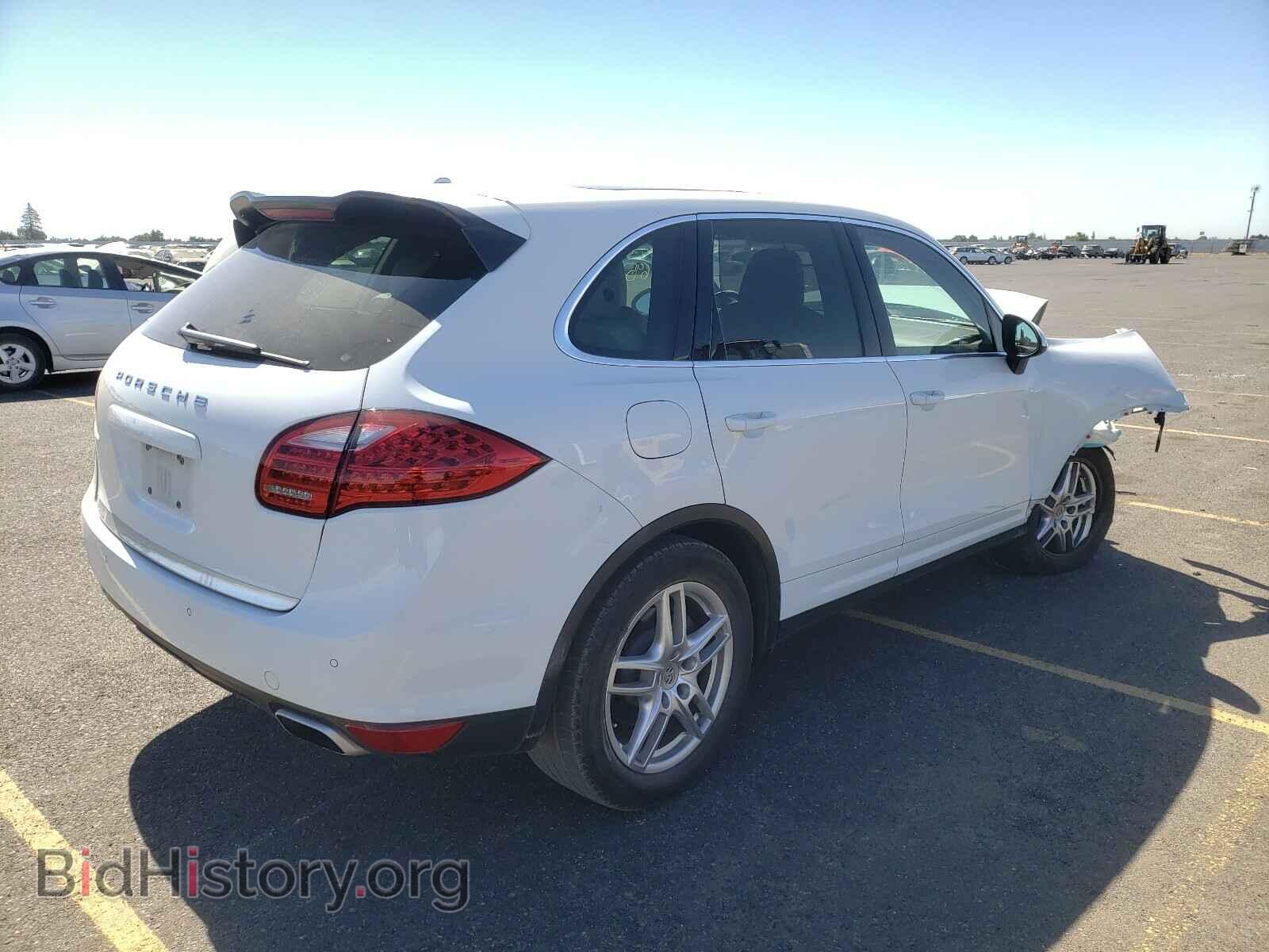 2013 PORSCHE CAYENNE - VIN: WP1AA2A21DLA00010 - Photo 4