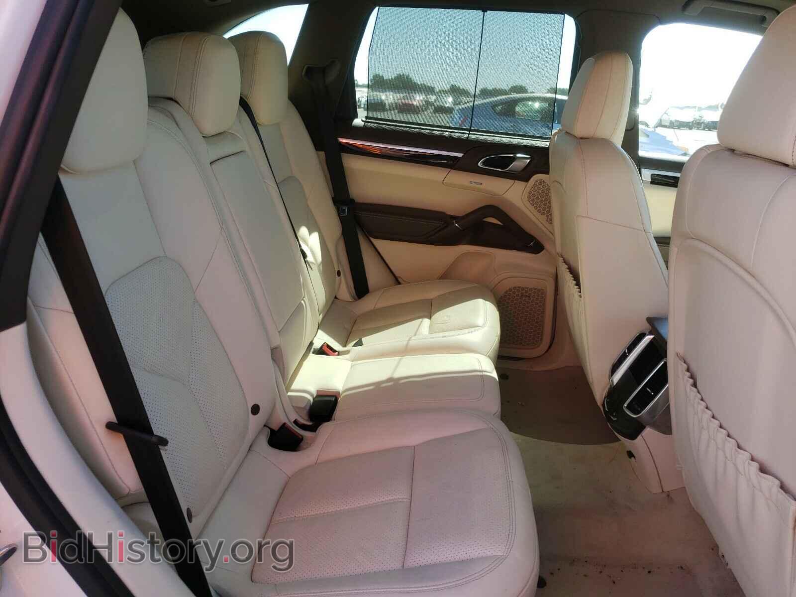 2013 PORSCHE CAYENNE - VIN: WP1AA2A21DLA00010 - Photo 6