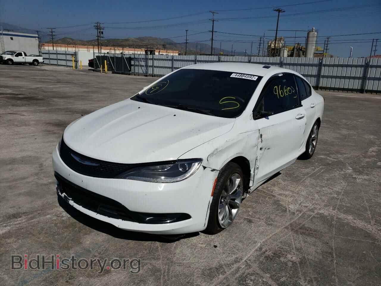 2015 CHRYSLER 200 - VIN: 1C3CCCBB4FN546238 - Фото 2