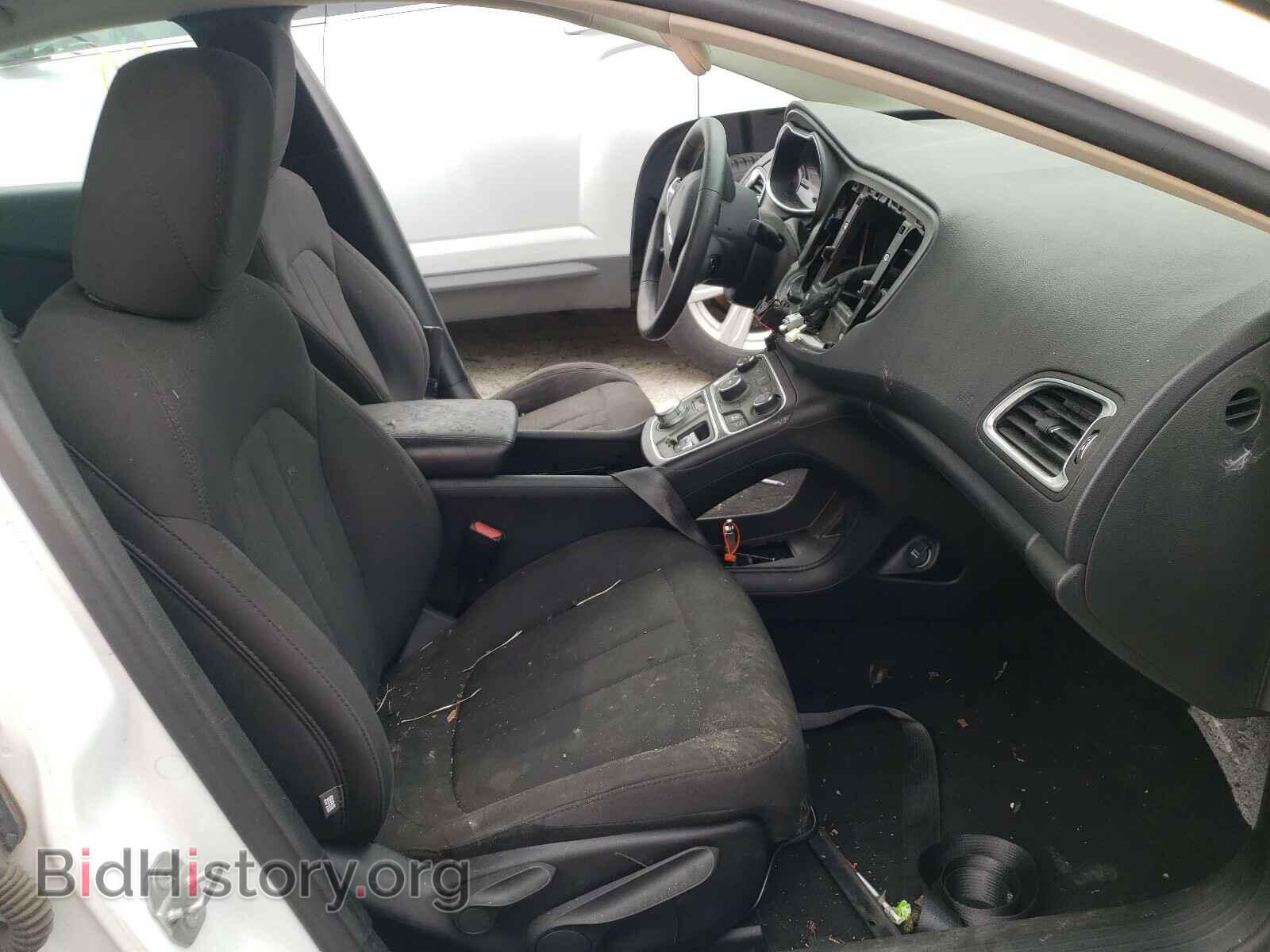 2015 CHRYSLER 200 - VIN: 1C3CCCAB9FN714196 - Photo 5