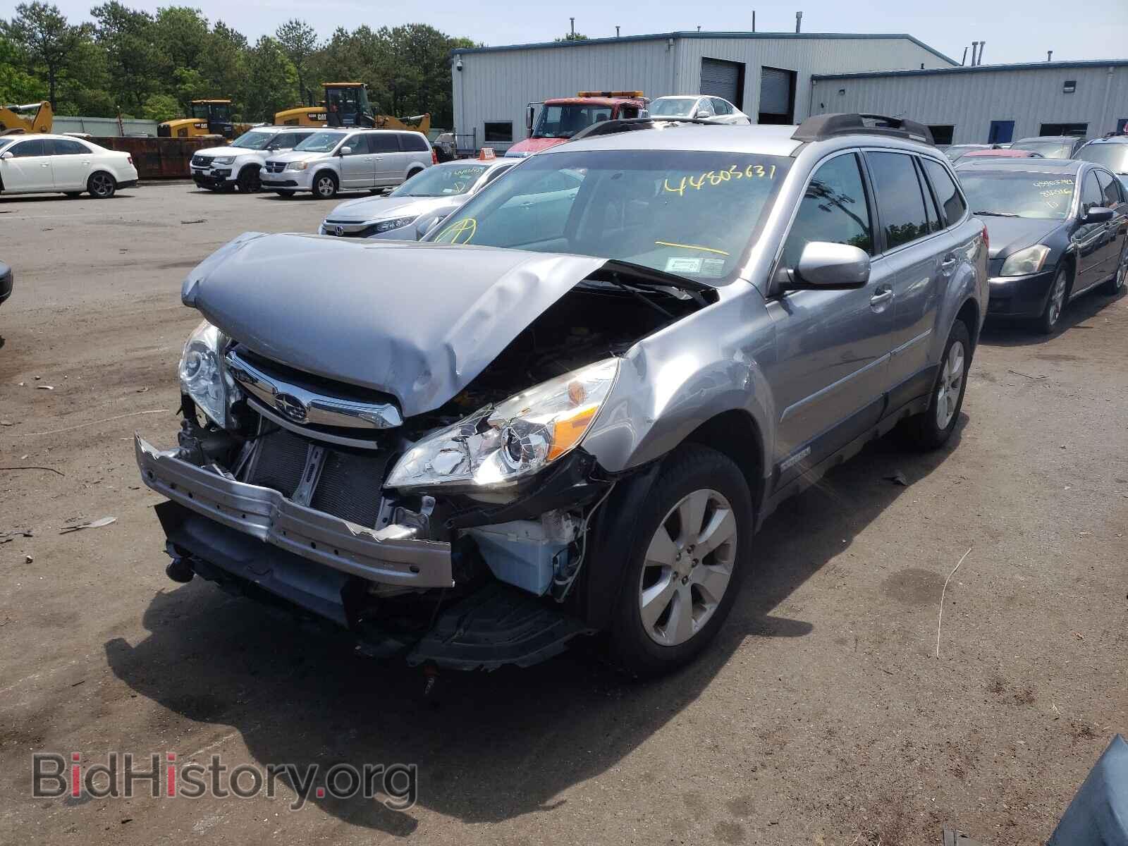 2011 SUBARU OUTBACK - VIN: 4S4BRBCC9B3392232 - Photo 2