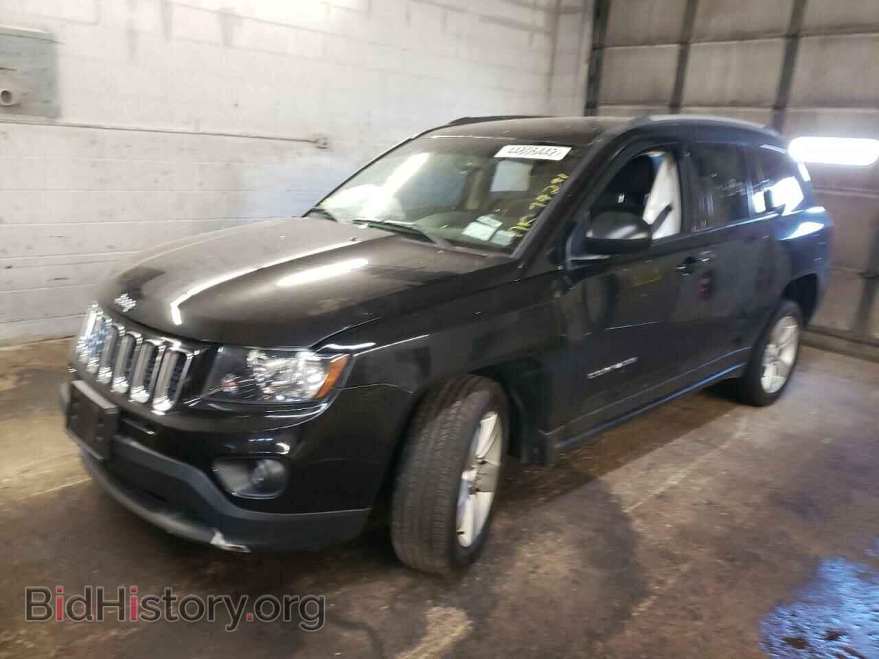 2017 JEEP COMPASS - VIN: 1C4NJDBB2HD142640 - Photo 2