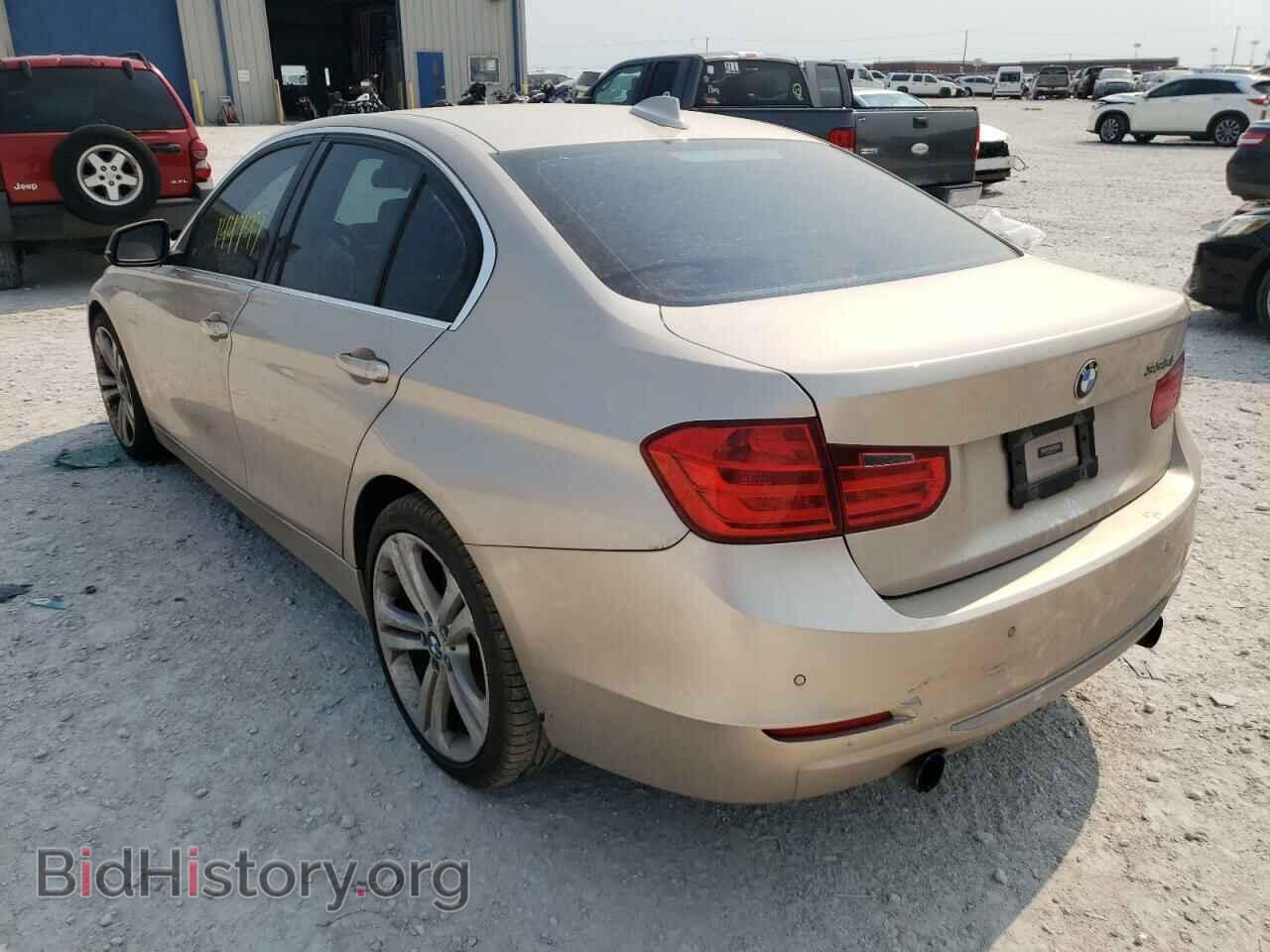 2013 BMW 3 SERIES - VIN: WBA3A9C54DF476435 - Фото 3