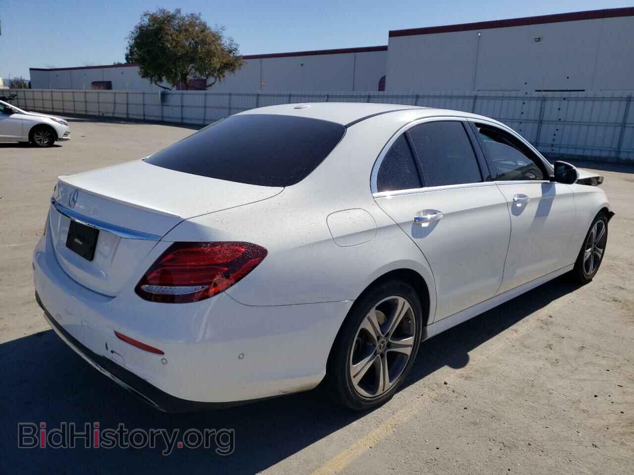 2018 MERCEDES-BENZ E-CLASS - VIN: WDDZF4JB9JA442015 - Фото 3