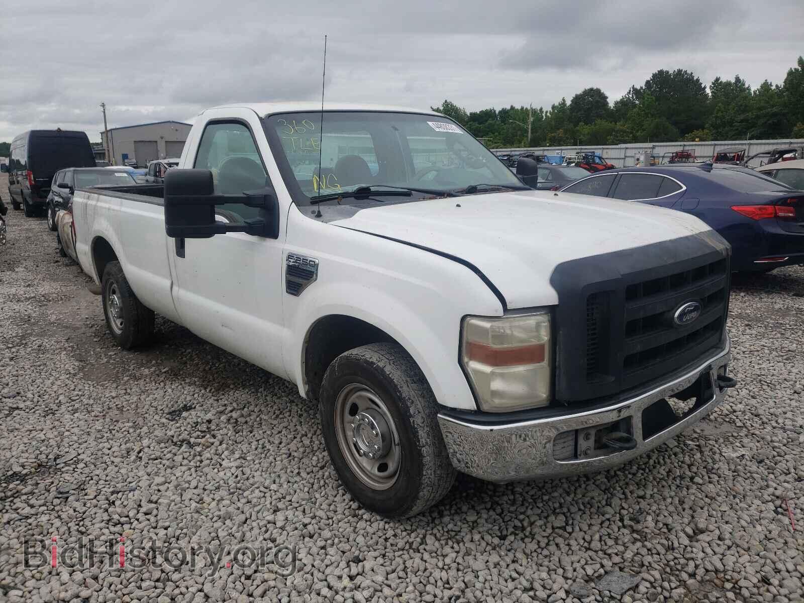 Photo 1FTNF2A54AEB39868 - FORD F250 2010