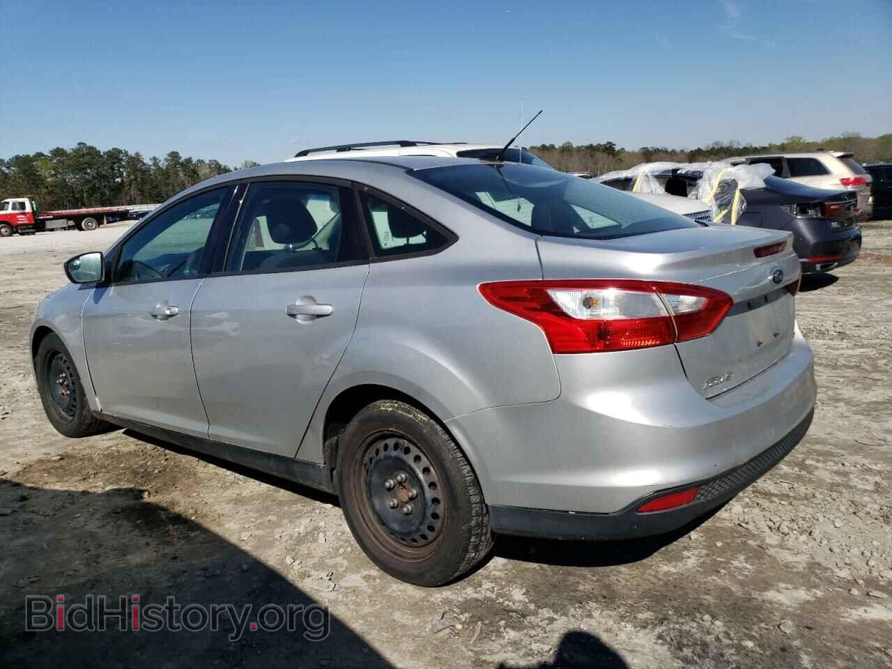 2012 FORD FOCUS - VIN: 1FAHP3F22CL240880 - Photo 2