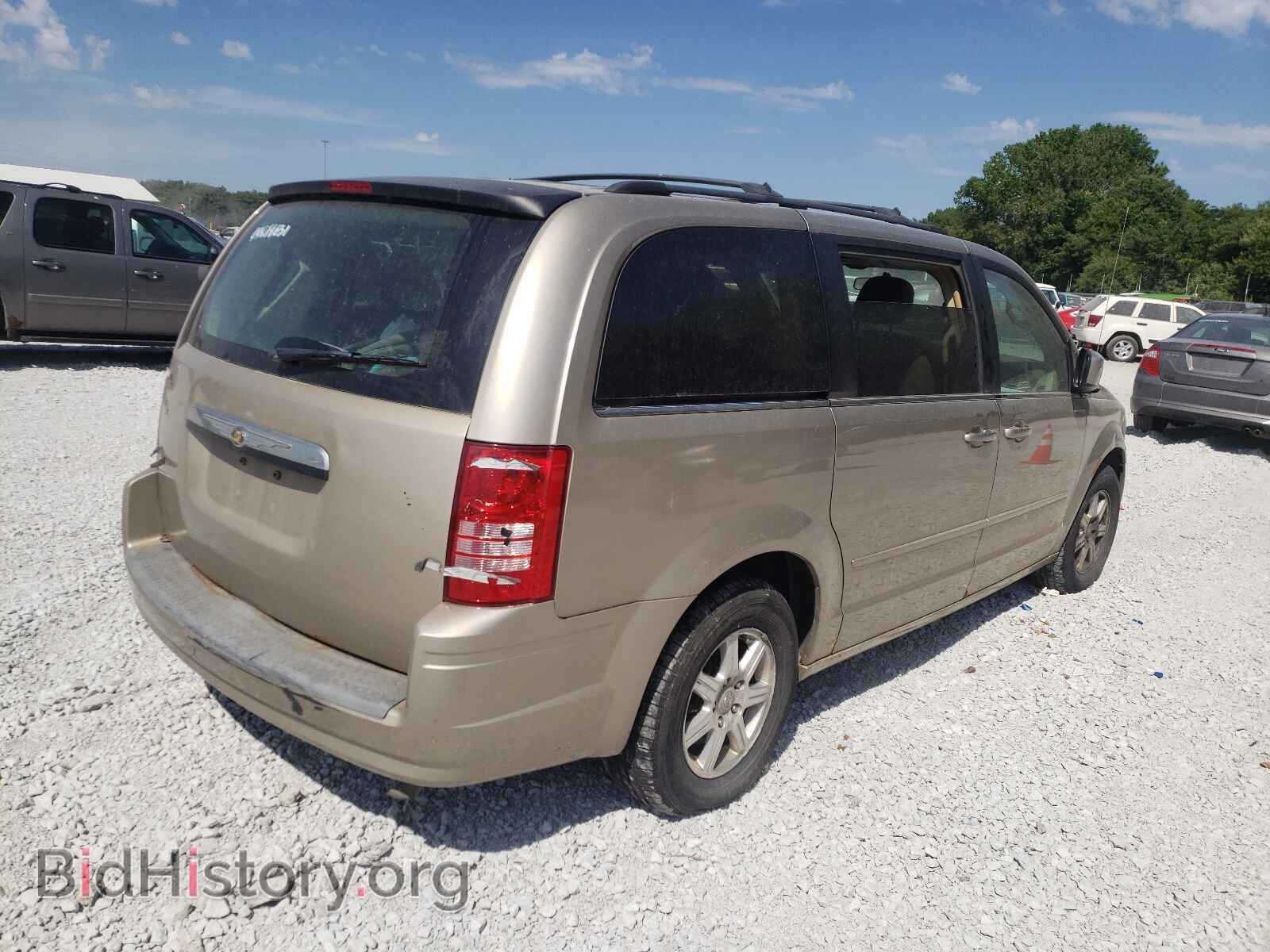 2008 CHRYSLER MINIVAN - VIN: 2A8HR54P08R637512 - Фото 4