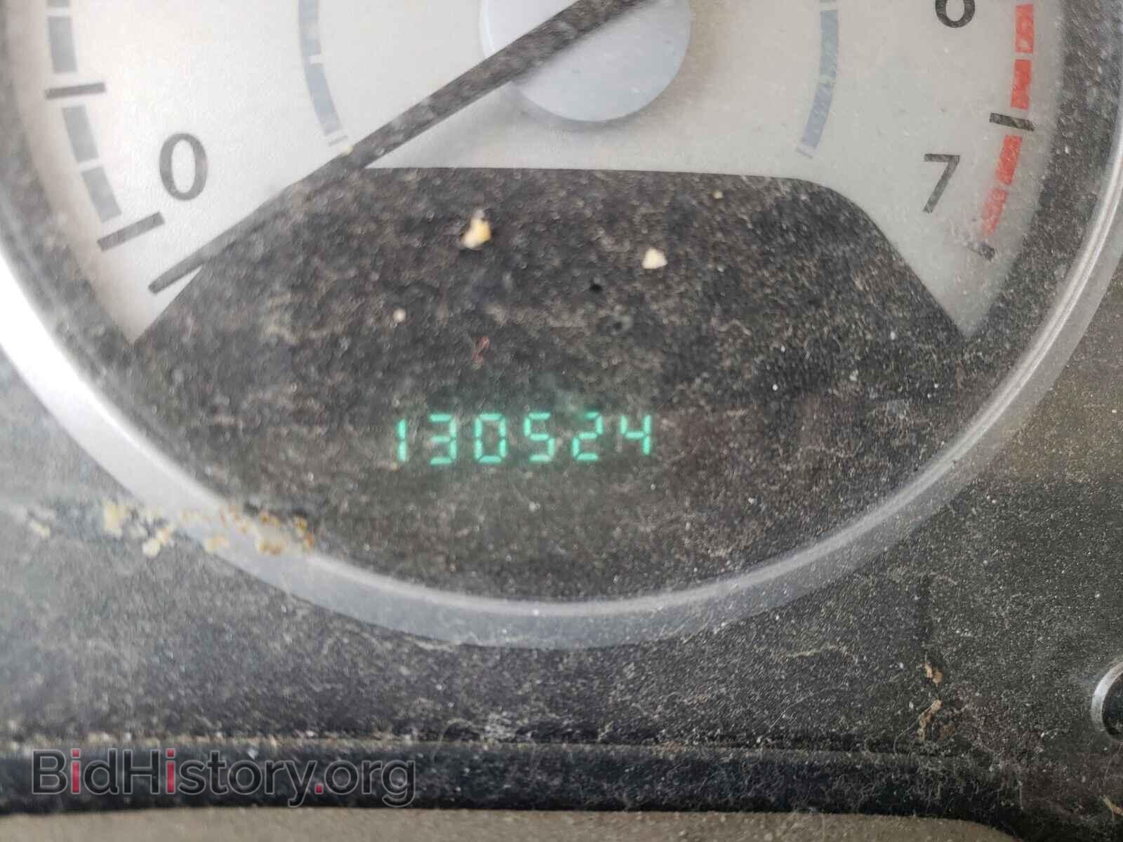 2008 CHRYSLER MINIVAN - VIN: 2A8HR54P08R637512 - Фото 8