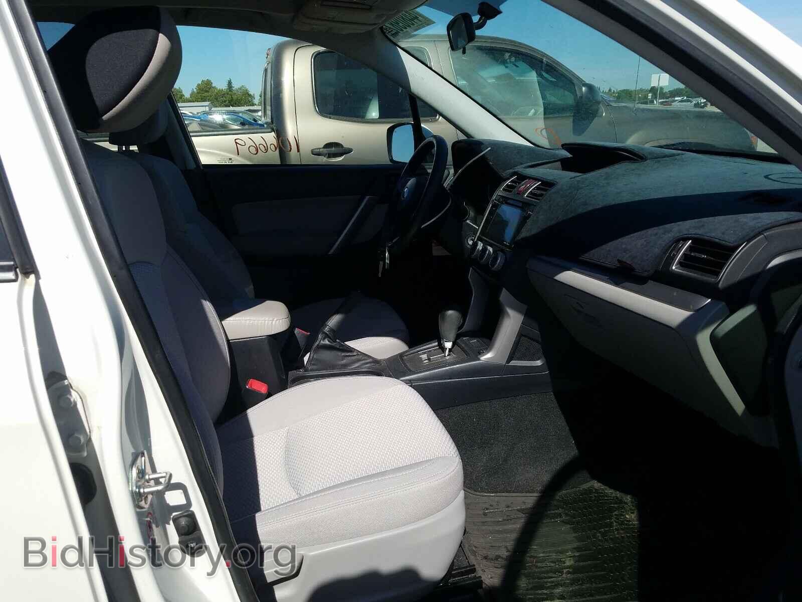 2016 SUBARU FORESTER - VIN: JF2SJADC2GH407587 - Фото 5