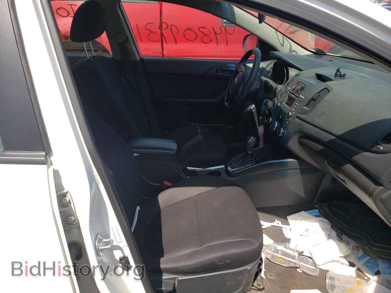 2012 KIA FORTE - VIN: KNAFU4A22C5497353 - Фото 5