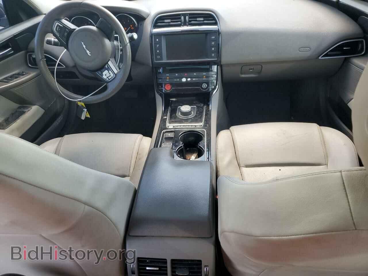 2017 JAGUAR XE - VIN: SAJAR4BG4HA954883 - Фото 8