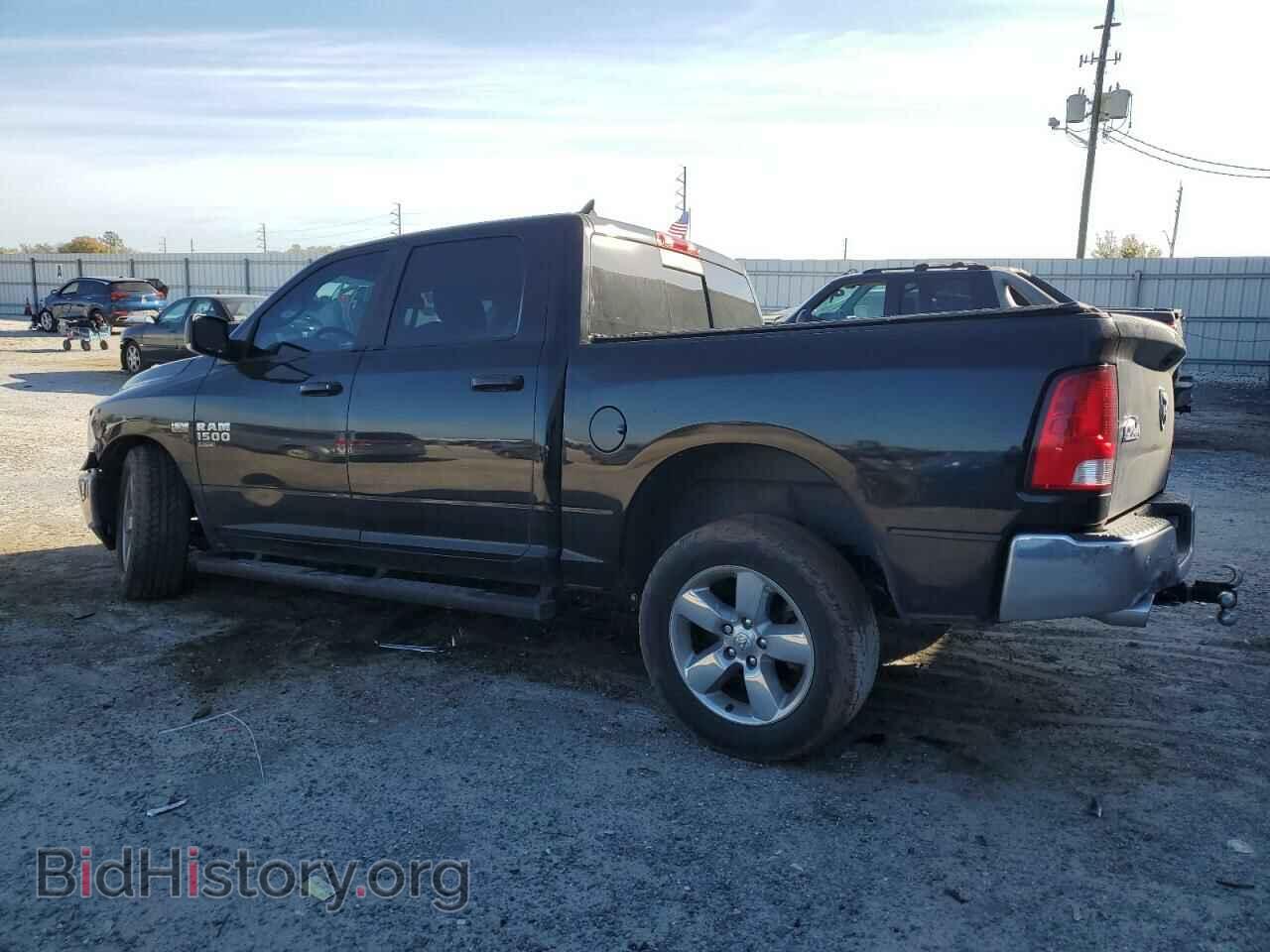2019 RAM 1500 - VIN: 1C6RR6LT0KS603941 - Фото 2