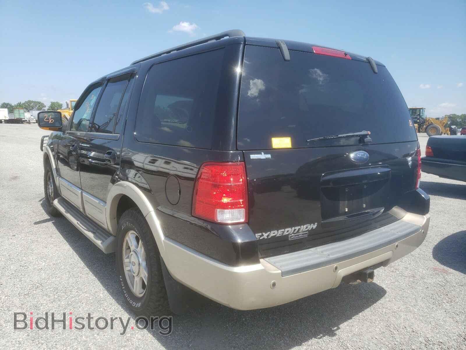 2006 FORD EXPEDITION - VIN: 1FMPU18556LA44605 - Фото 3