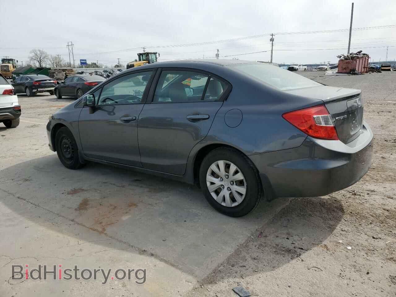 2012 HONDA CIVIC - VIN: 2HGFB2F5XCH568227 - Фото 2