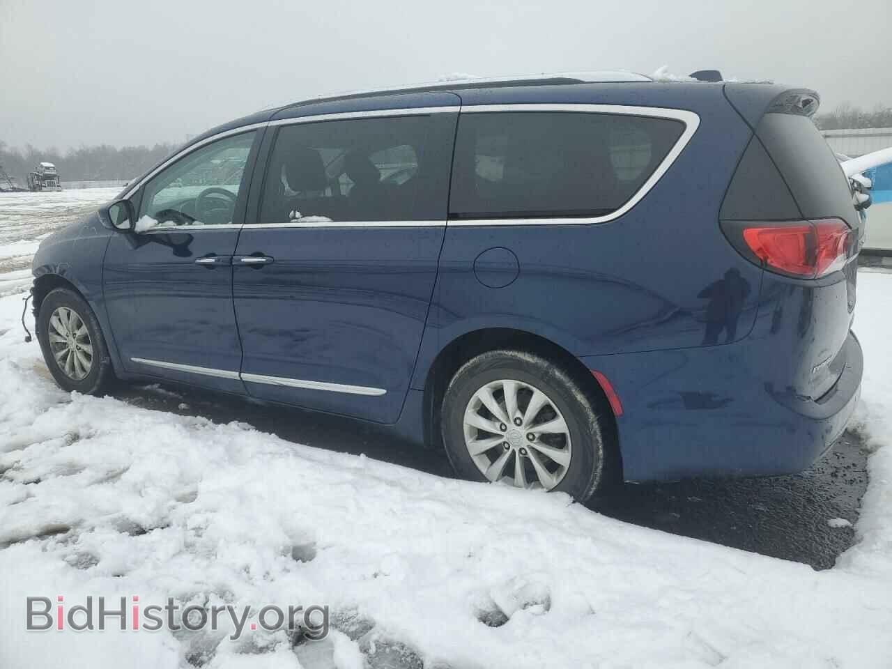 2019 CHRYSLER PACIFICA - VIN: 2C4RC1BG5KR537356 - Фото 2