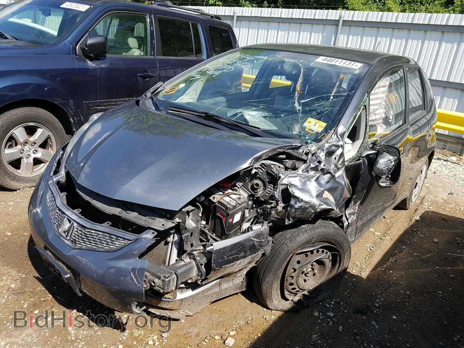2013 HONDA FIT - VIN: JHMGE8H30DC083025 - Фото 2