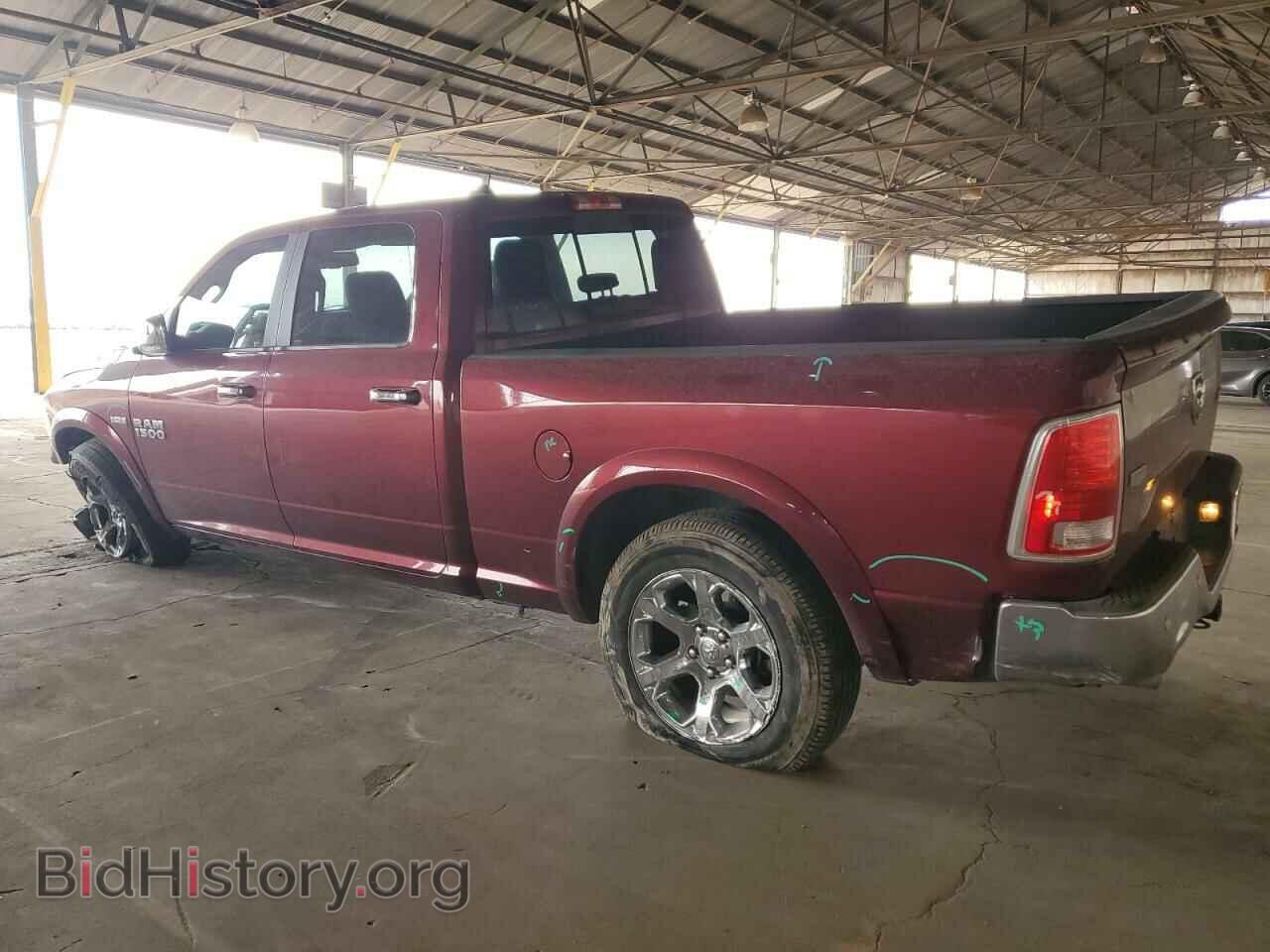 2018 RAM 1500 - VIN: 1C6RR7VT7JS249384 - Фото 3