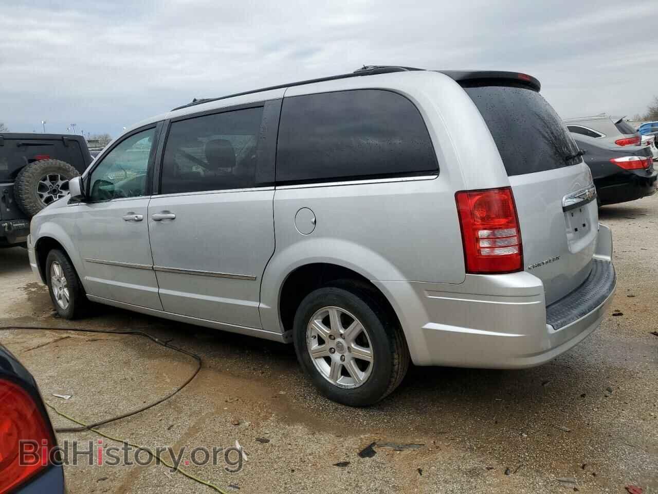 2009 CHRYSLER MINIVAN - VIN: 2A8HR54139R674549 - Фото 2