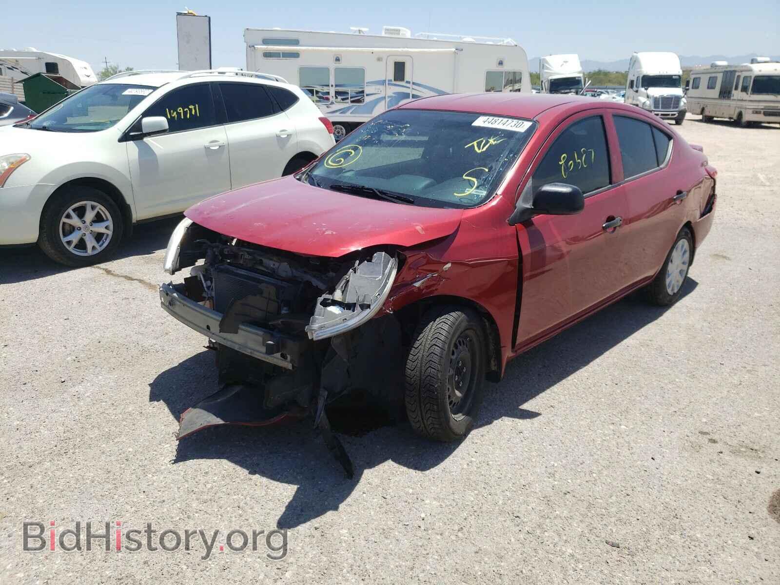 2014 NISSAN VERSA - VIN: 3N1CN7AP1EL822564 - Фото 2
