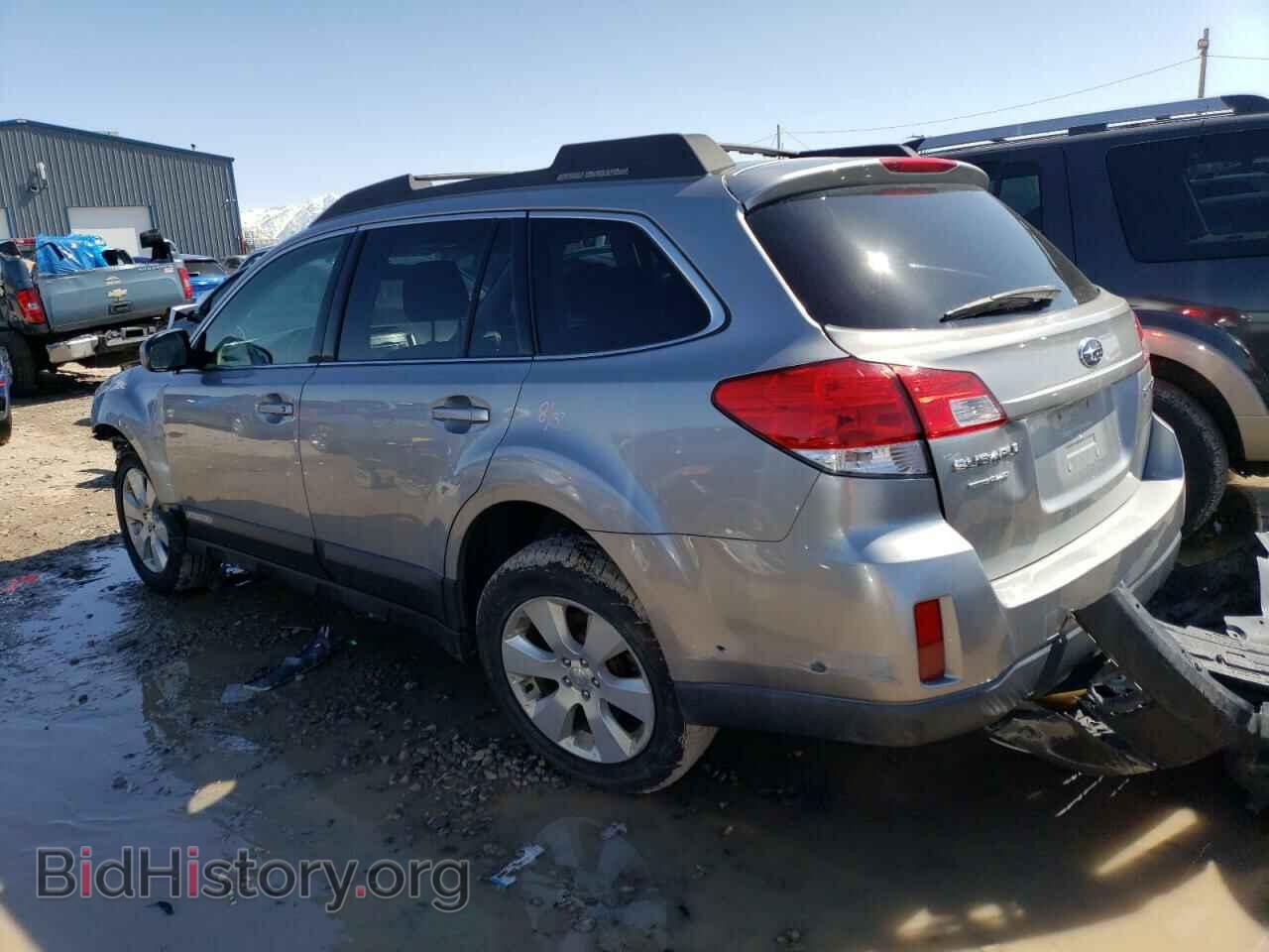 2011 SUBARU OUTBACK - VIN: 4S4BRCBC6B3378134 - Photo 2