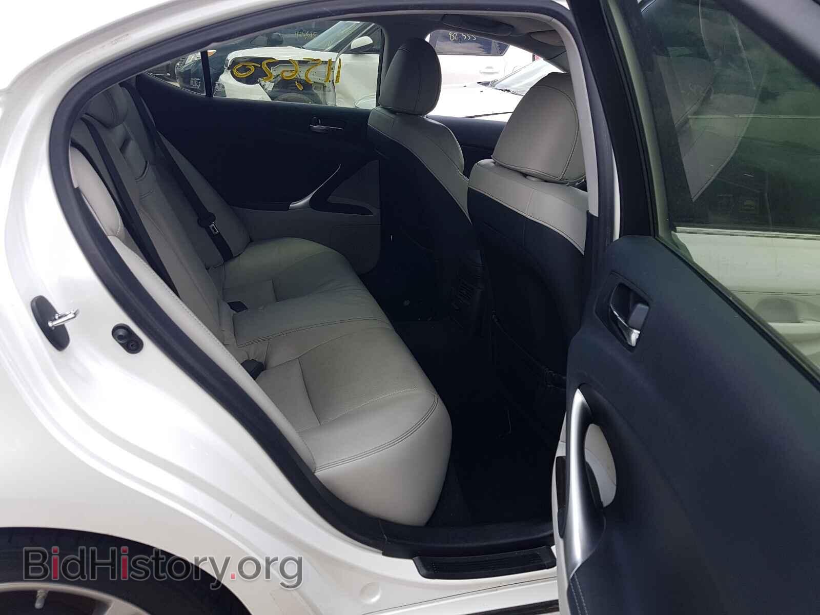 2011 LEXUS IS - VIN: JTHBF5C20B5145142 - Фото 6