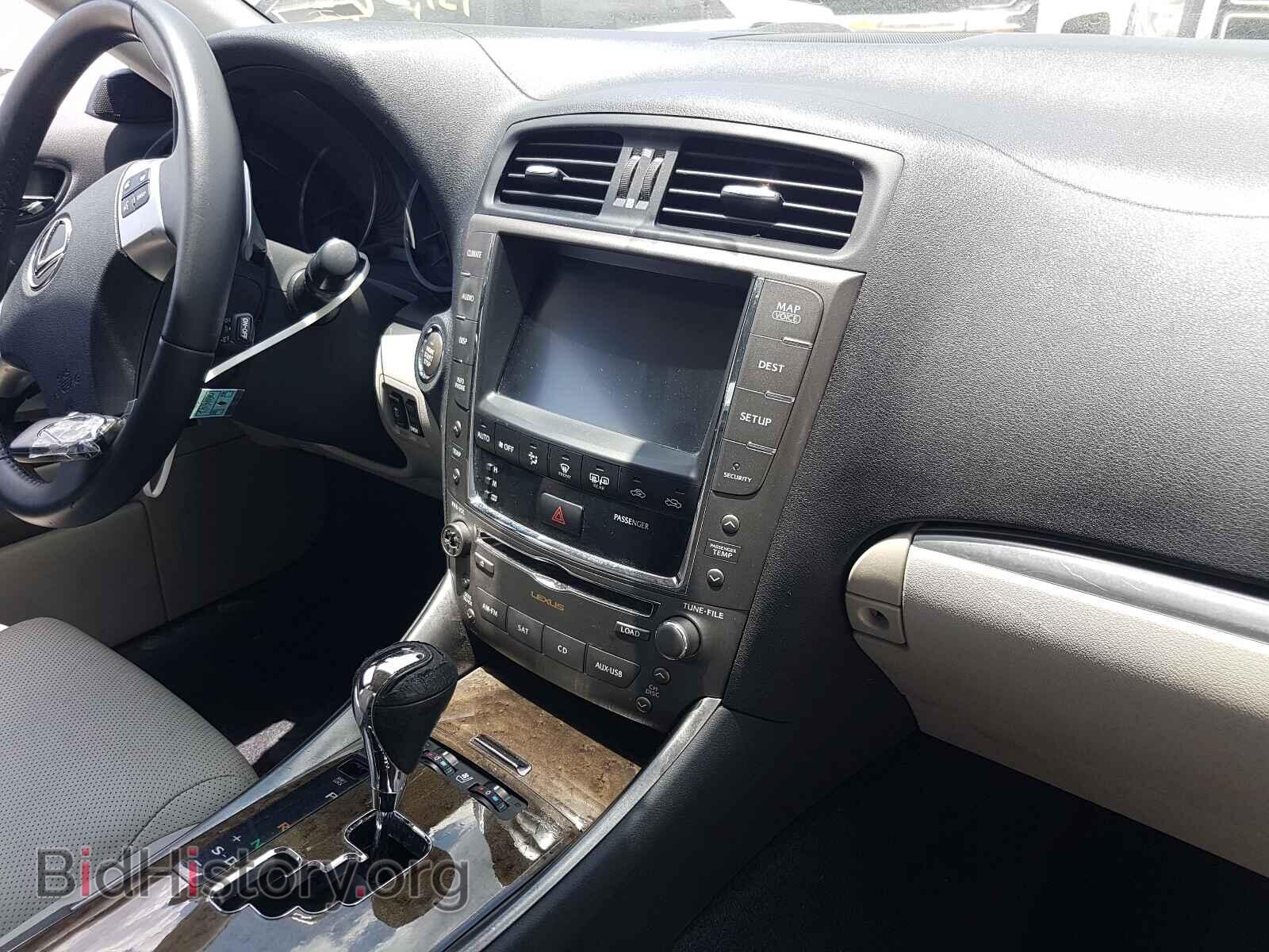 2011 LEXUS IS - VIN: JTHBF5C20B5145142 - Фото 9