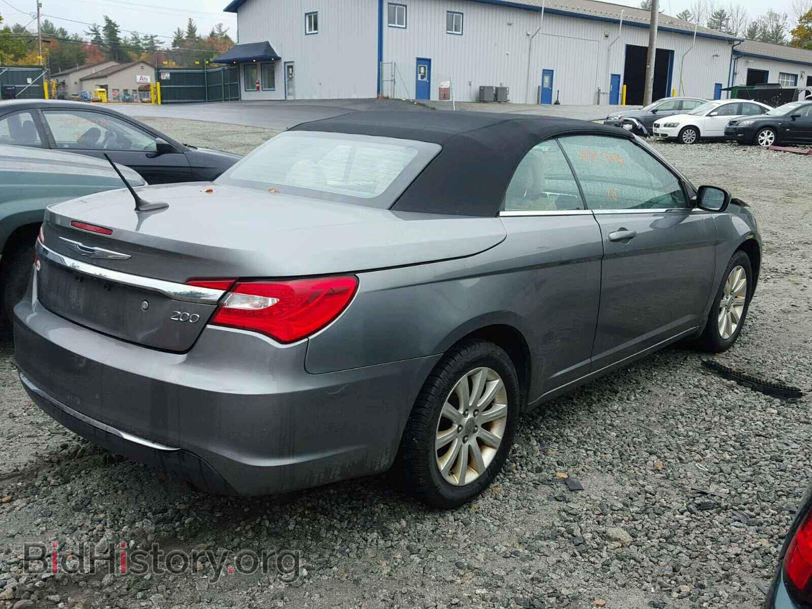 2012 CHRYSLER 200 - VIN: 1C3BCBEB7CN126597 - Фото 4
