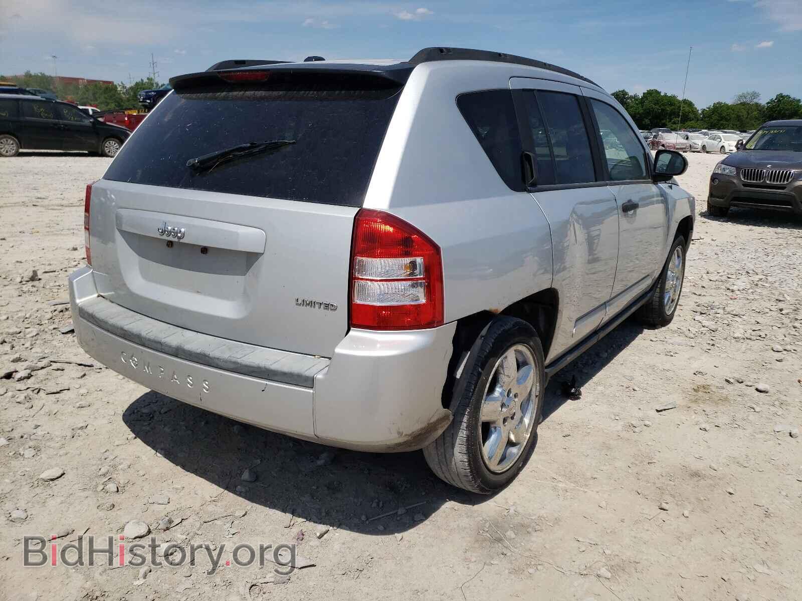 2007 JEEP COMPASS - VIN: 1J8FT57W07D242033 - Фото 4