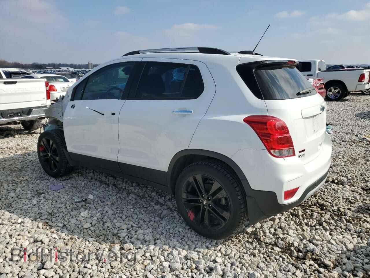 2019 CHEVROLET TRAX - VIN: 3GNCJPSB3KL245793 - Photo 2