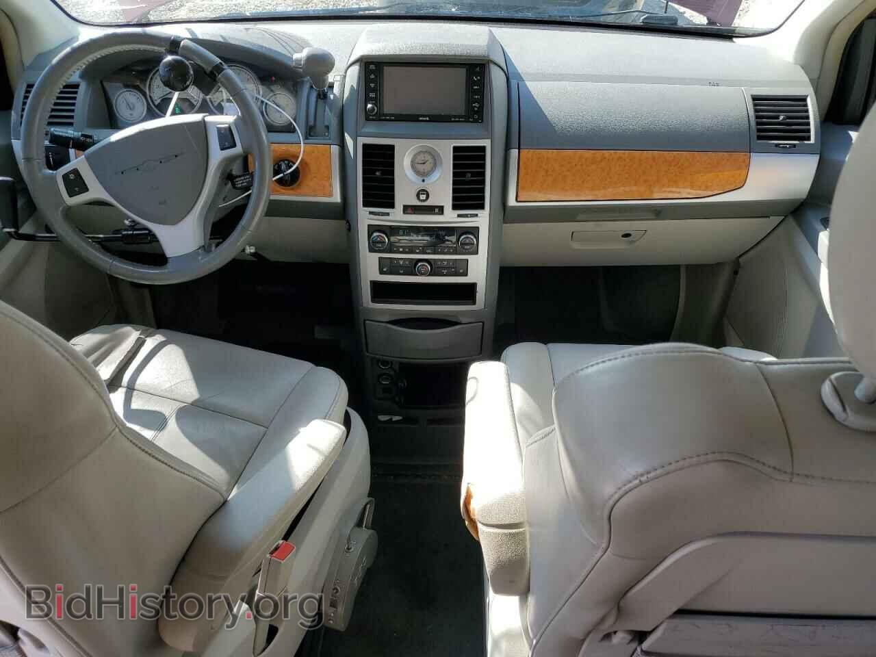 2008 CHRYSLER MINIVAN - VIN: 2A8HR64X18R814848 - Фото 8