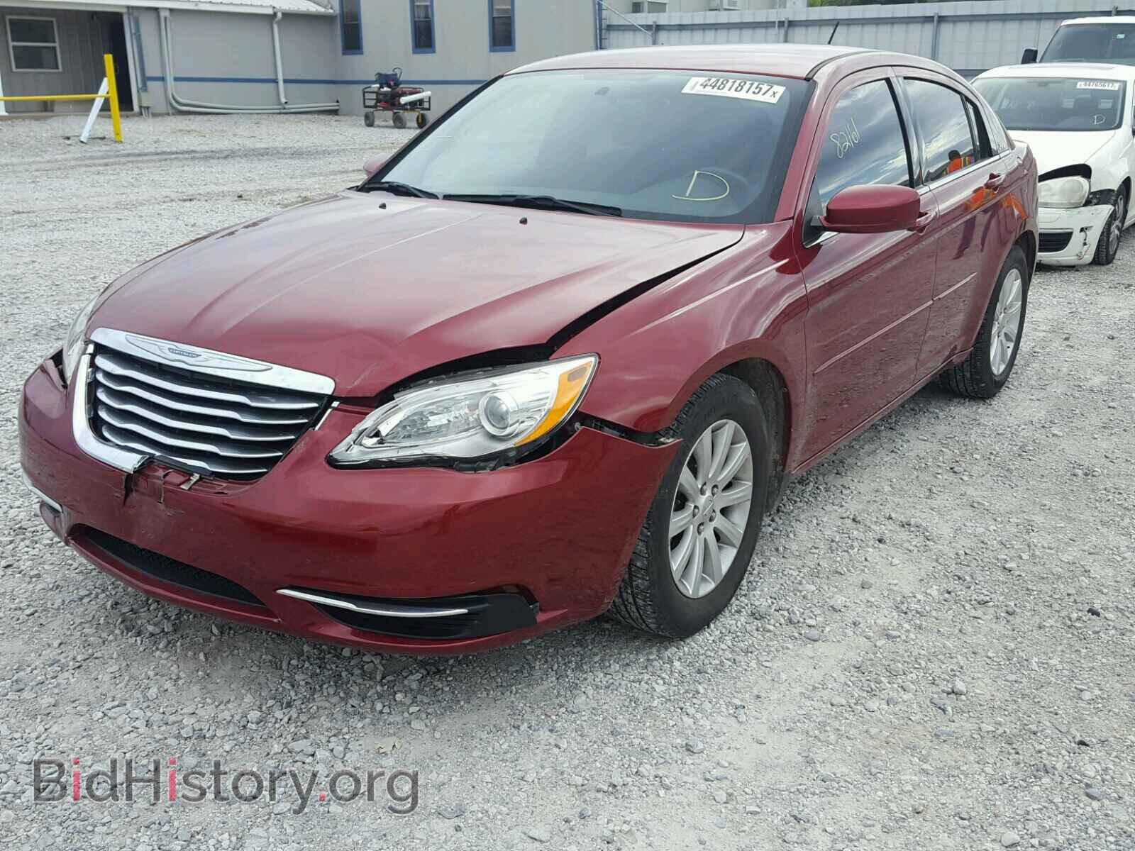 2013 CHRYSLER 200 - VIN: 1C3CCBBB6DN635705 - Фото 2